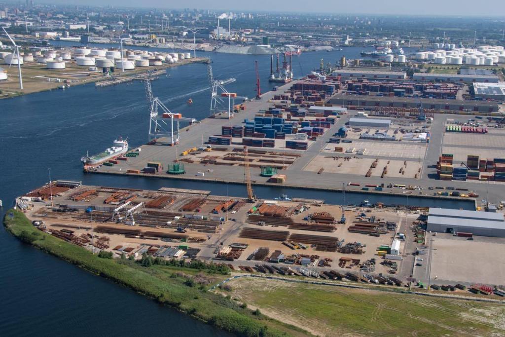 Amsterdam Terminal