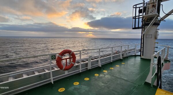 mv Bright Sky